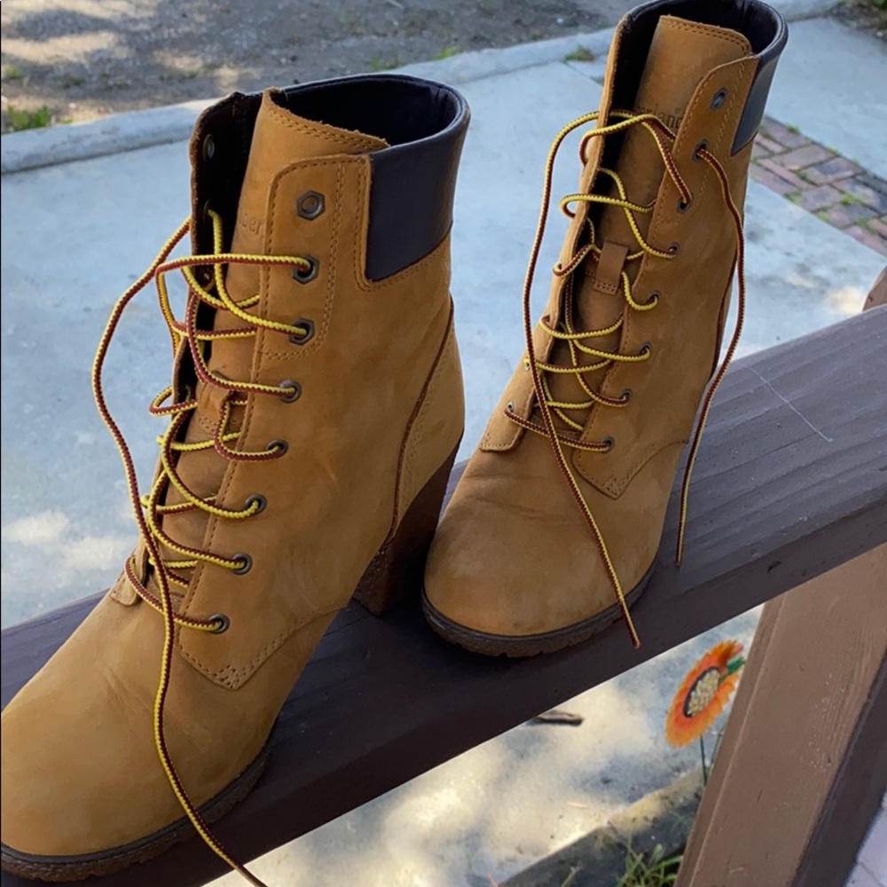 Timberland Nubuck Ankle Booties